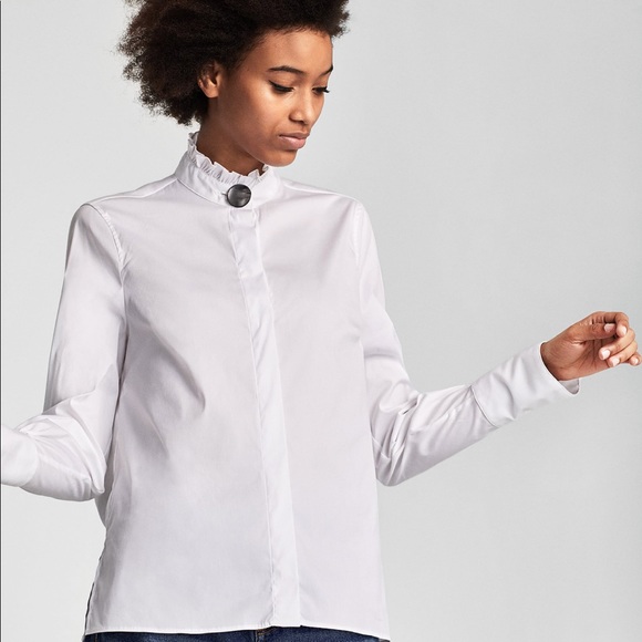 Zara Blouse with Button Detail - Picture 2 of 7